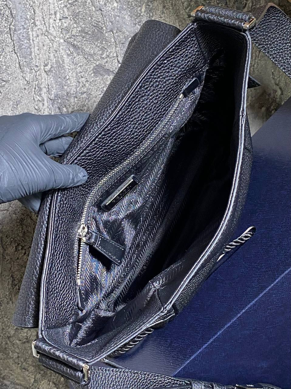 Сумка Prada