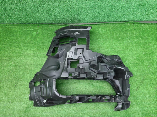 Кронштейн переднего бампера BMW X7 G07 (2022-н.в.)