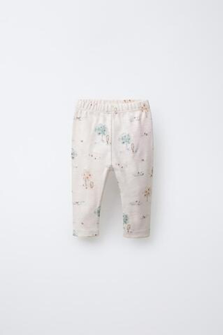 ZARA ЛЕГИНСЫ С ПРИНТОМ «ЛЕС», ЭКРЮ