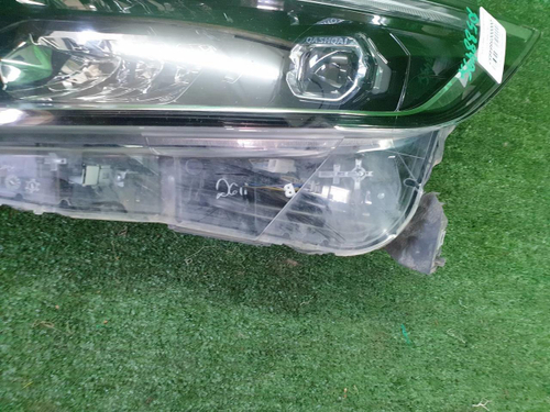 Битая Фара левая Nissan Qashqai 2 j11 (2017-2023) LED
