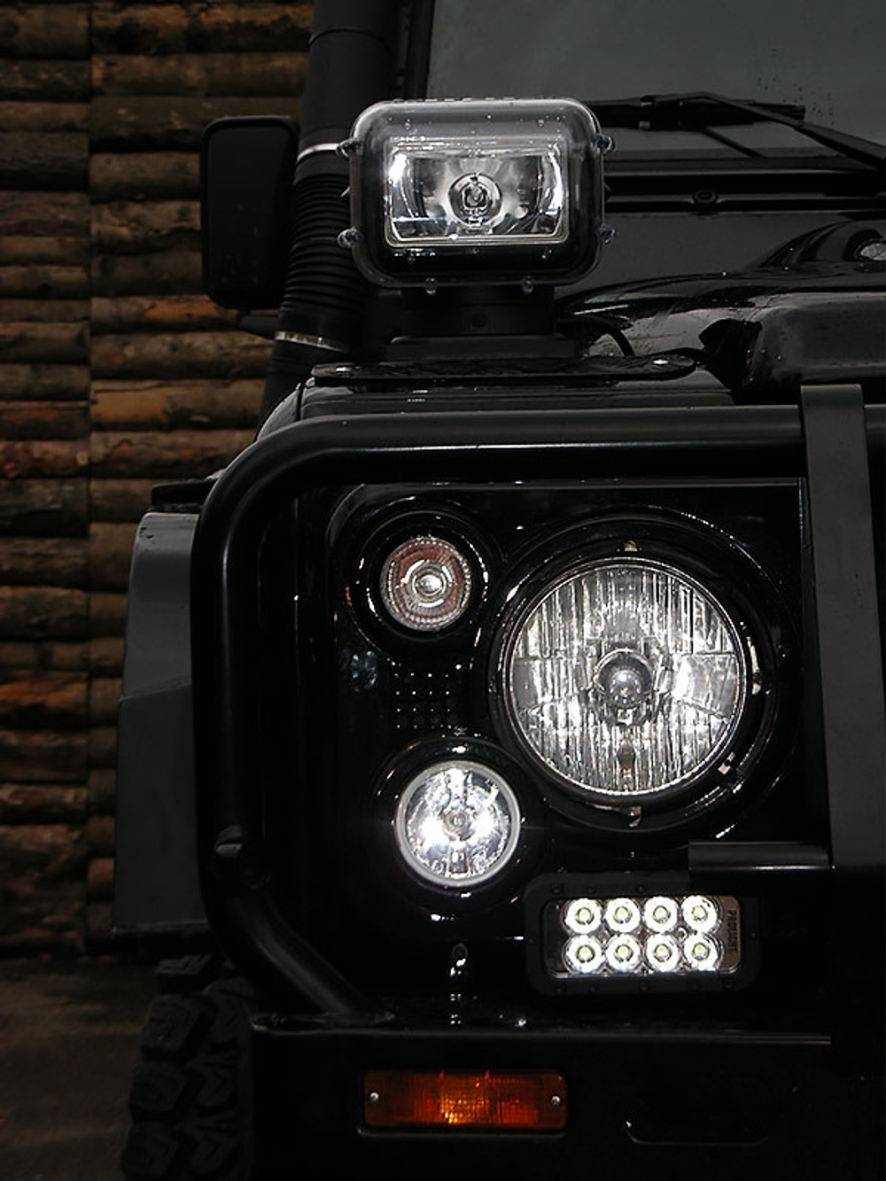 Ксеноновая фара-искатель с пультом ДУ PHS-700WP WHITE PROLIGHT