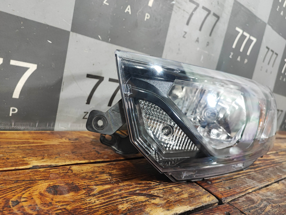 Фара левая LADA Granta 18-нв Б/У Оригинал 8450100857