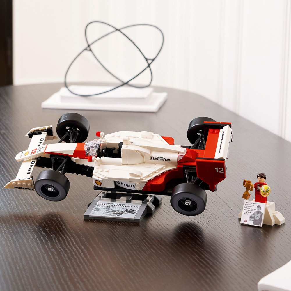 Конструктор LEGO Icons McLaren MP 103304/4 и Айртон Сенна — фото 10