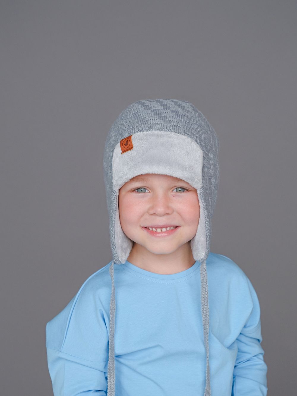 Шапка зимняя вязаная (Жемчужно-пепельный) ТОКИ