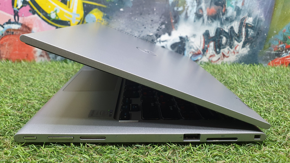 Ноутбук Dell Pentium/4Gb