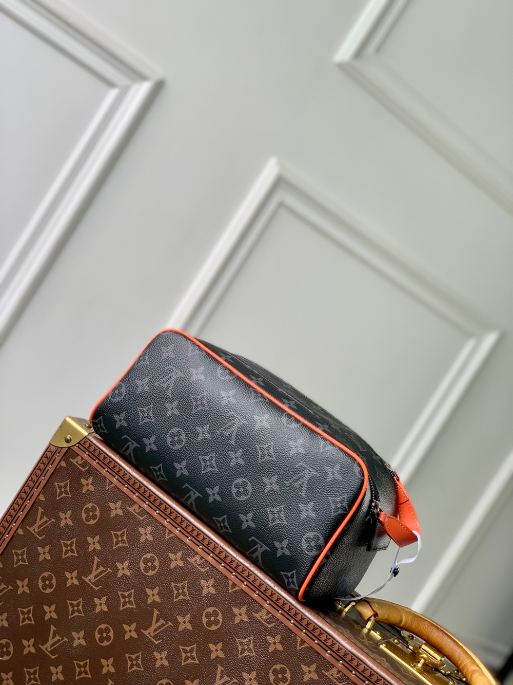Louis Vuitton Dopp Kit Toilet Pouch