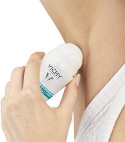Vichy Deodorant 48h - шариковый антиперспирант против белых и желтых следов /   50  ml  / GTIN 3337871324599