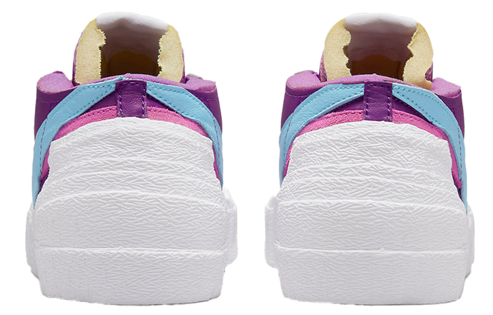 Кроссовки Kaws X Sacai X Nike Blazer Low Purple Dusk