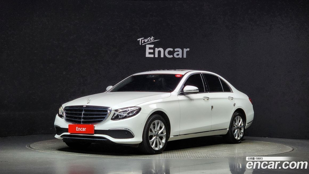 Mercedes-Benz E-Class W213 E220d 4MATIC Exclusive (11.2019)
