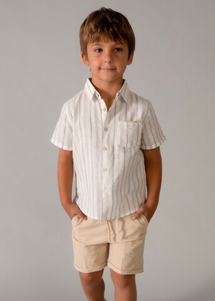 рубашка с шортами