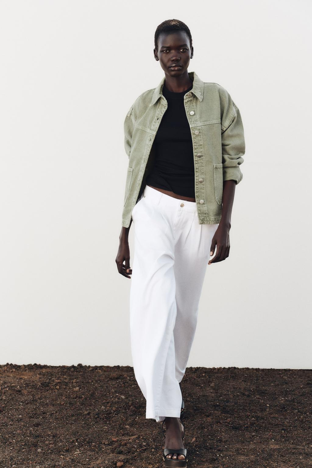 ZARA ДЖИНСОВАЯ КУРТКА Z1975 С КАРМАНАМИ, ХАКИ