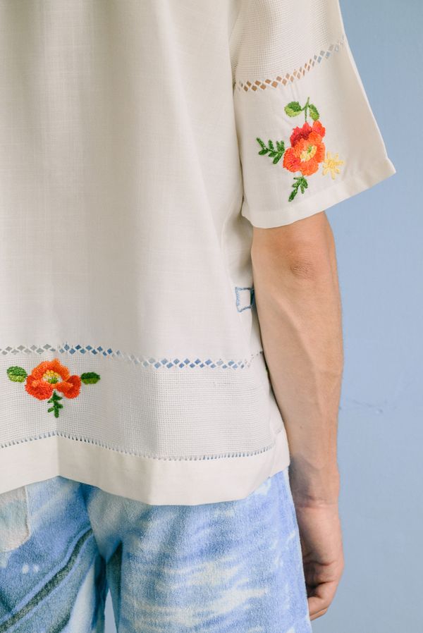 Рубашка с Голубыми Пуговицами/Blue Buttons Short Sleeve Shirt белая - фото 6