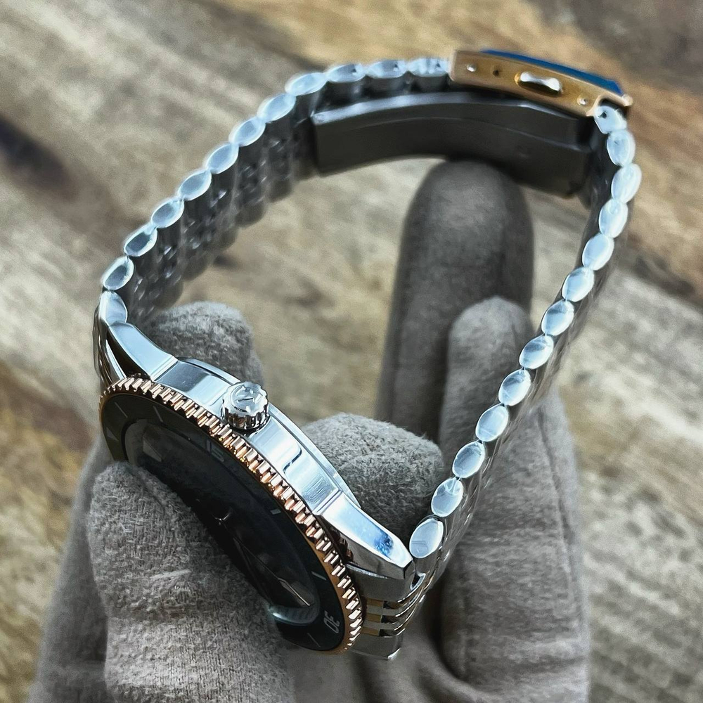 Часы Rado