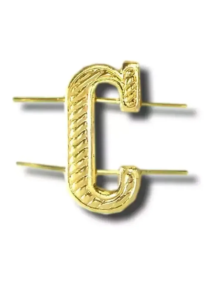 Буква С металлическая золотая