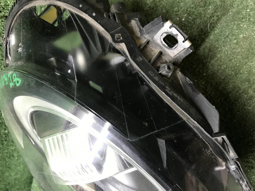 Битая Фара правая Mini Hatch F56 (2018-2021) LED