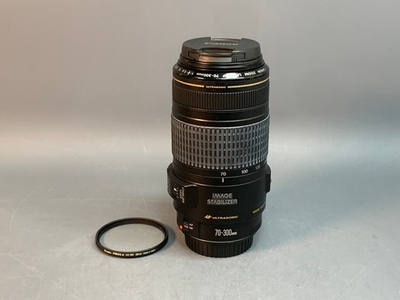 Canon EF 70-300mm 4-5.6 IS USM