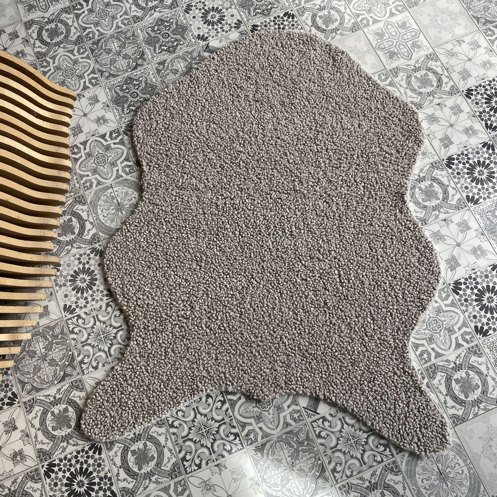 Шкура коврик меховой искусственная овчина 120х90 см.
