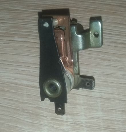 Регулятор KST220 250V 10A T150