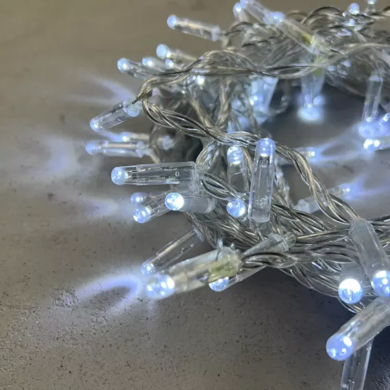 Светодиодная гирлянда с колпачком 100 холодных белых LED ламп 10 м., 220-230 В., прозрачный провод ПВХ, IP65, LTC (PST100CAP-10-2W)