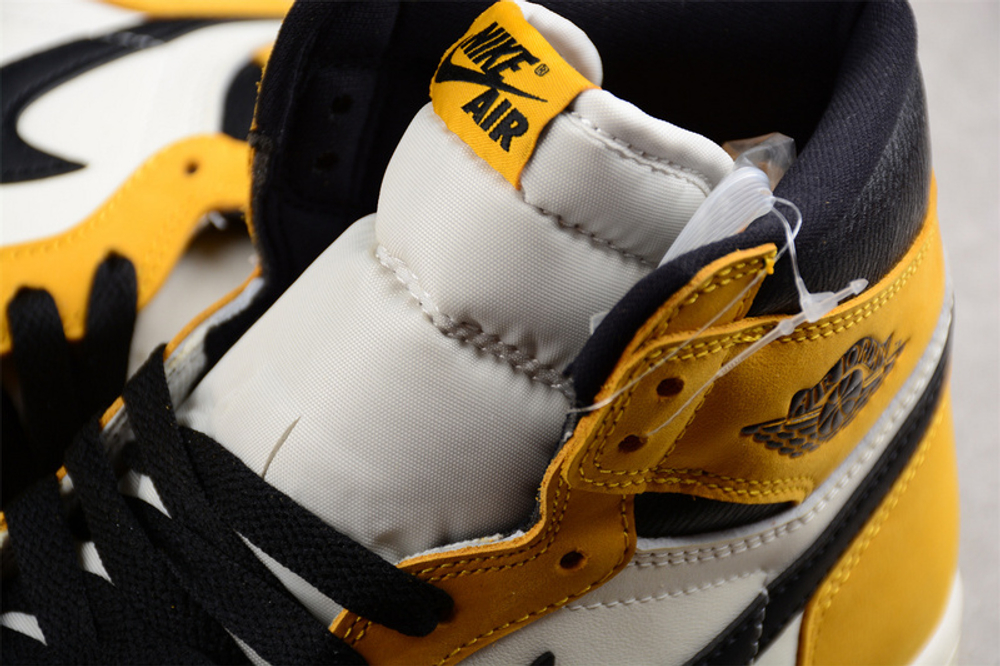 Nike air jordan 1 retro high og yellow ochre store