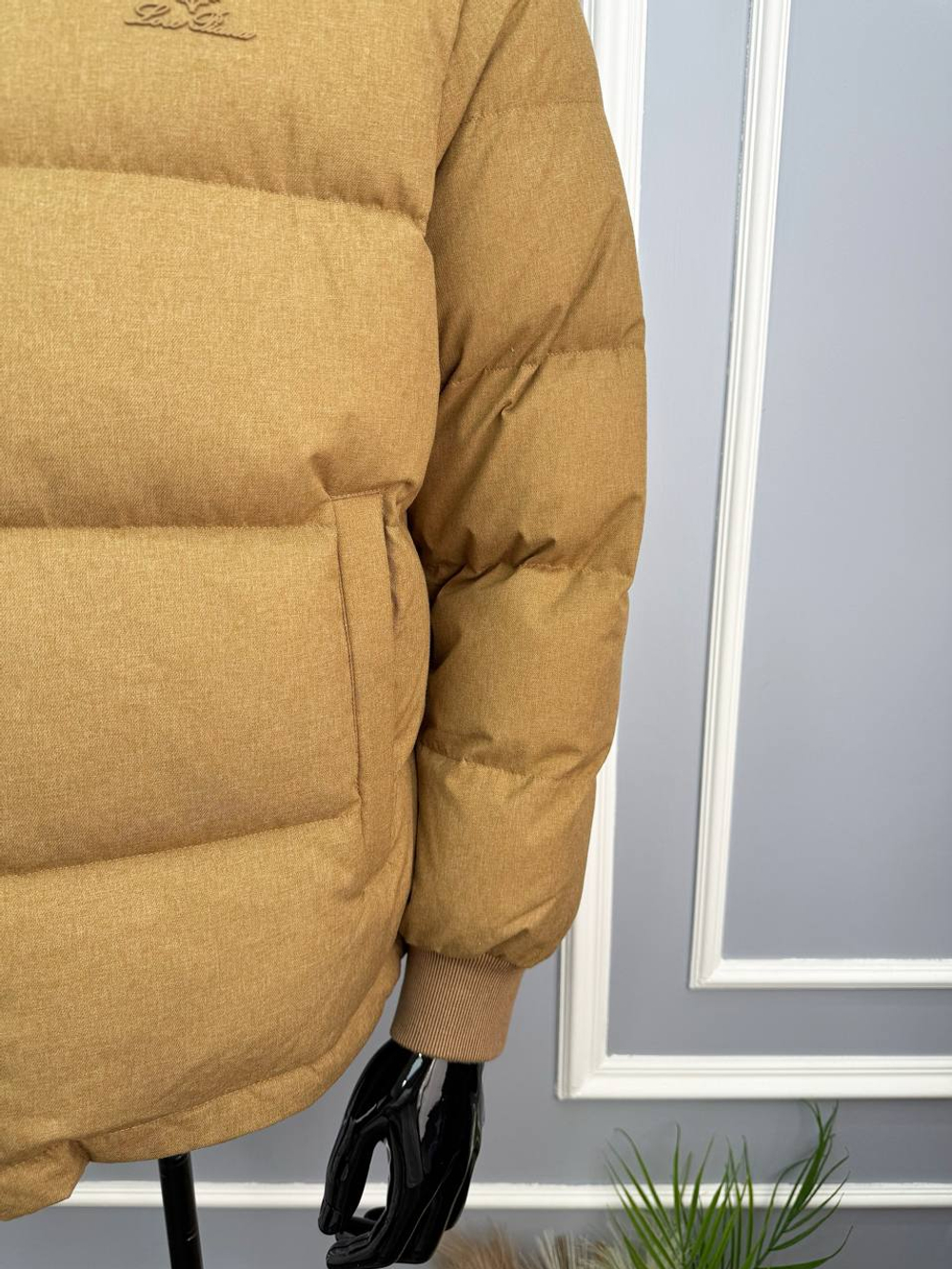 Пуховик Loro Piana