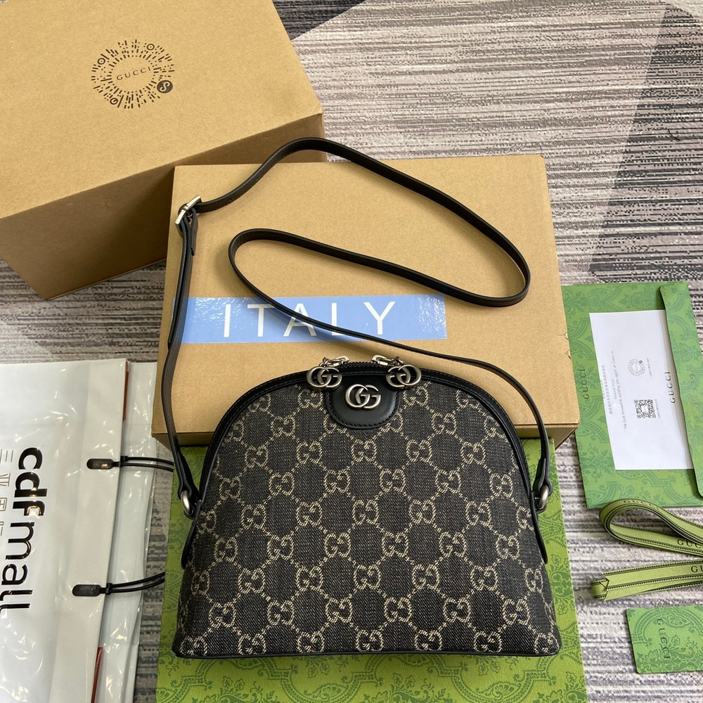 Gucci Ophidia GG Shoulder Bag 23 cm