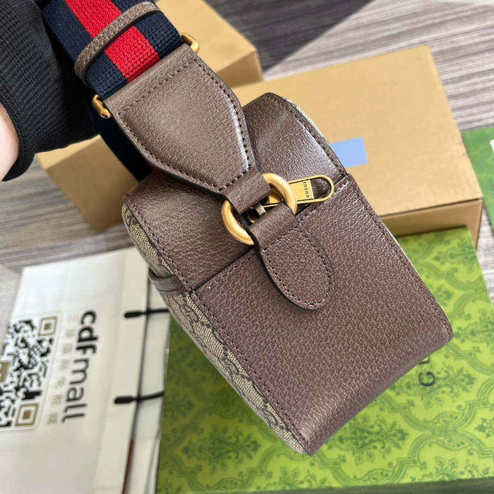 Gucci Ophidia GG Crossbody Bag 23 cm