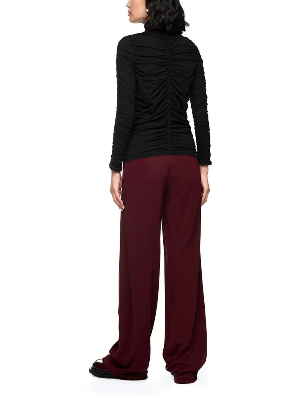 Marc-Cain-Co_HerbstWinter-2025_900_ZC-48.01-J17_3