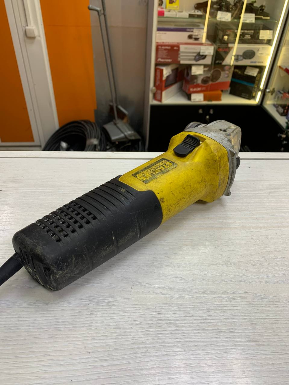 УШМ (болгарка) Stanley Fatmax FMEG125V