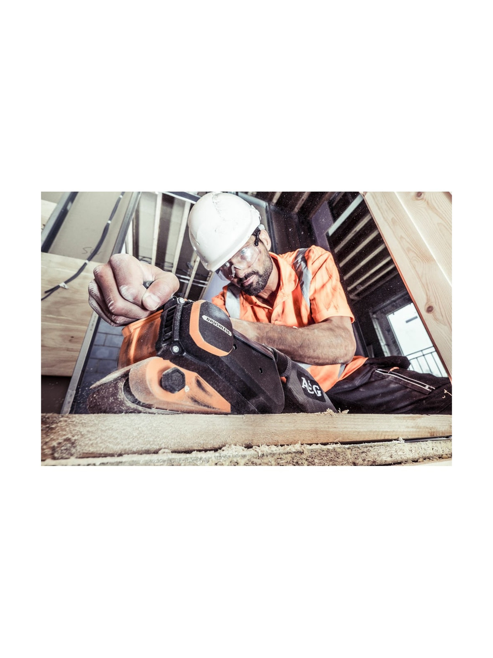 Бесщеточная ленточная шлифмашина AEG BHBS18-75BL-0 4935459582