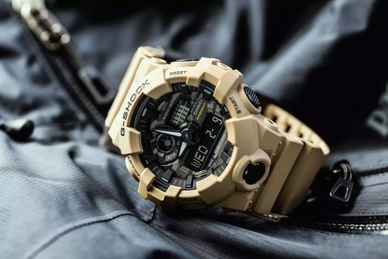 Наручные часы Casio G-Shock GA-700CA-5ADR