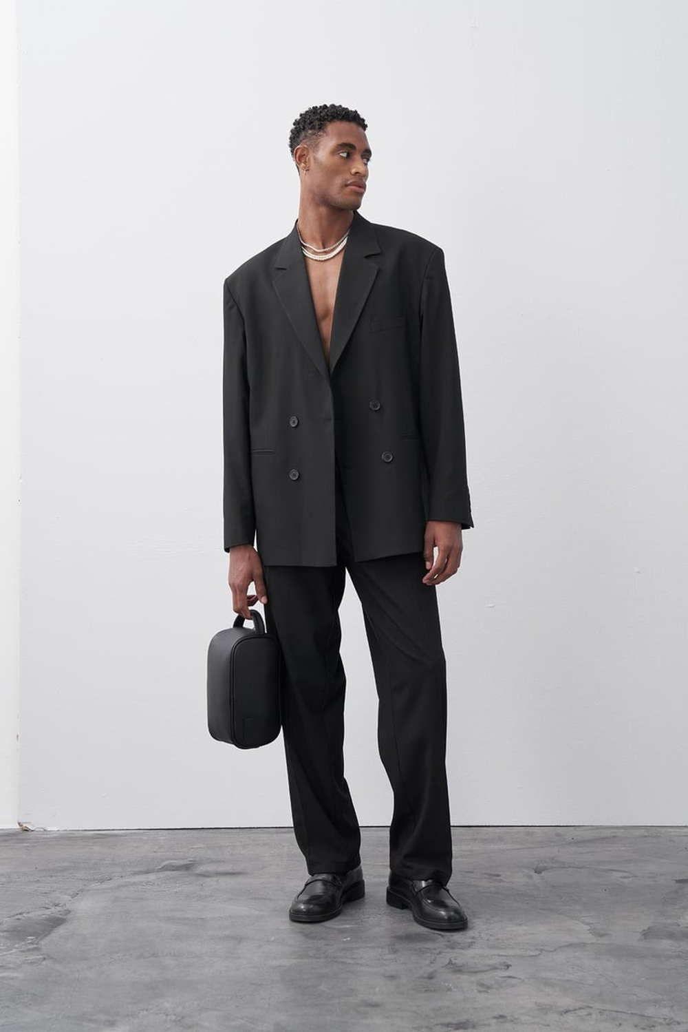 Двубортный оверсайз чёрный