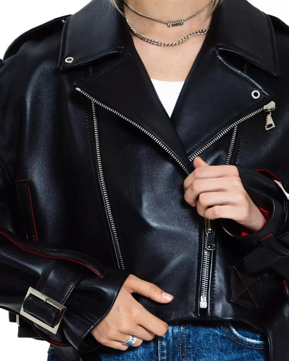 Укороченная косуха Oversize с крестами, Черная