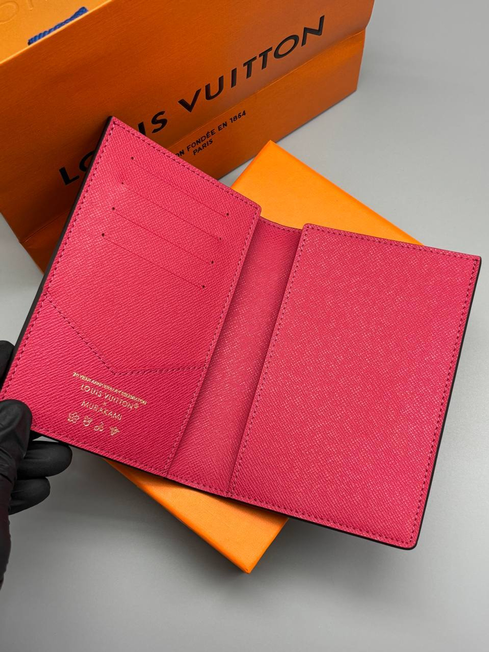 Обложка на паспорт Louis Vuitton