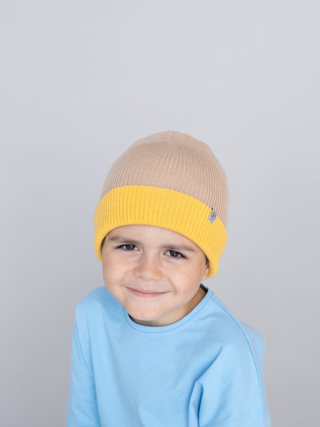 Шапка вязаная хлопковая ТВИНС(Мед, сандал)