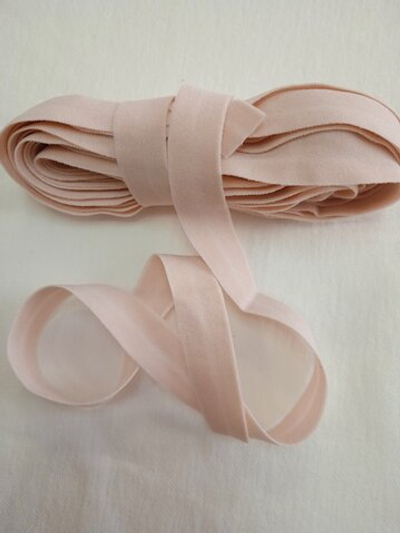 Бейка трикотажная (эластичная, 1,5см). Цвет- Пудра