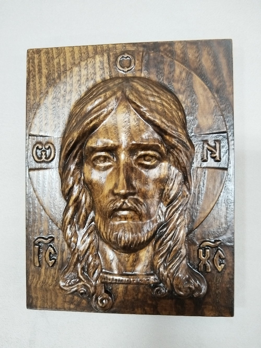 СПАС НЕРУКОТВОРНЫЙ. ИКОНА ИЗ МАССИВА ЯСЕНЯ.