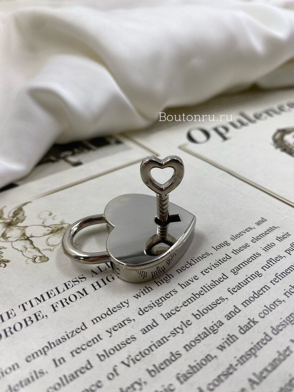 Замок сердце с ключом серебристый