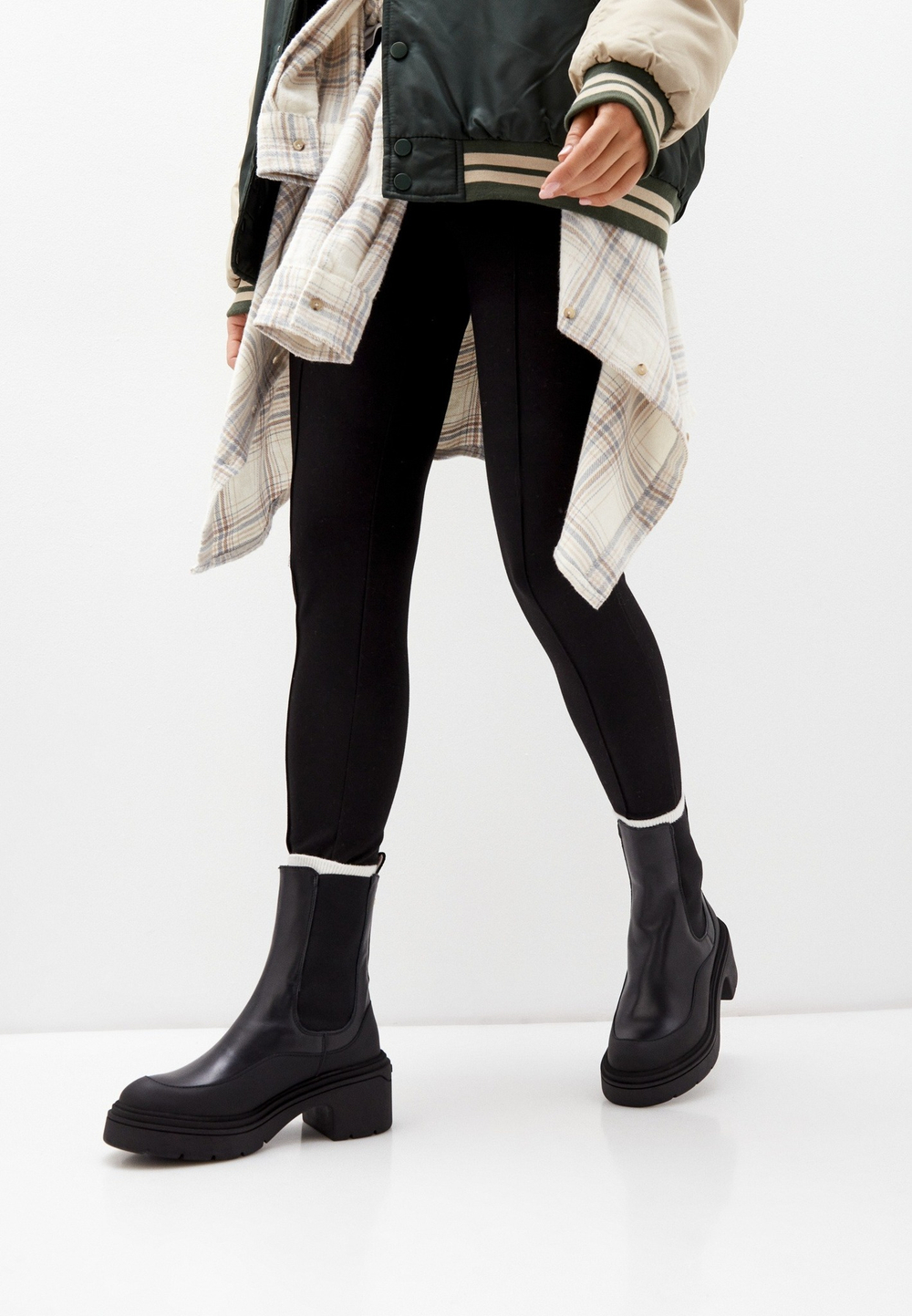 Ботинки женские BOSS Carol Chelsea-WC 10254699 01