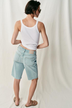 ZARA ДЖИНСОВЫЕ ШОРТЫ Z1975 СО СРЕДНЕЙ ПОСАДКОЙ, ГОЛУБОЙ