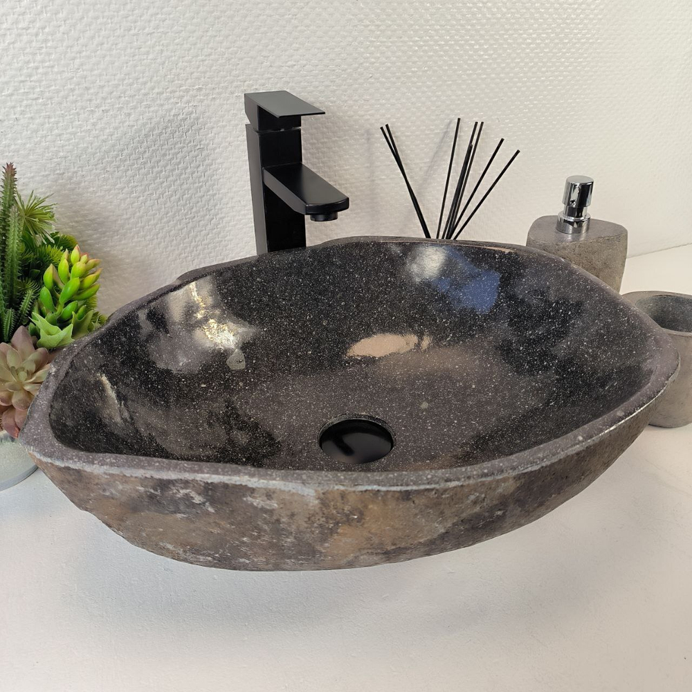 Раковина из речного камня RS-65367 48*37*15 0857