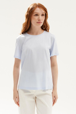 23510 Футболка женская (голубой)