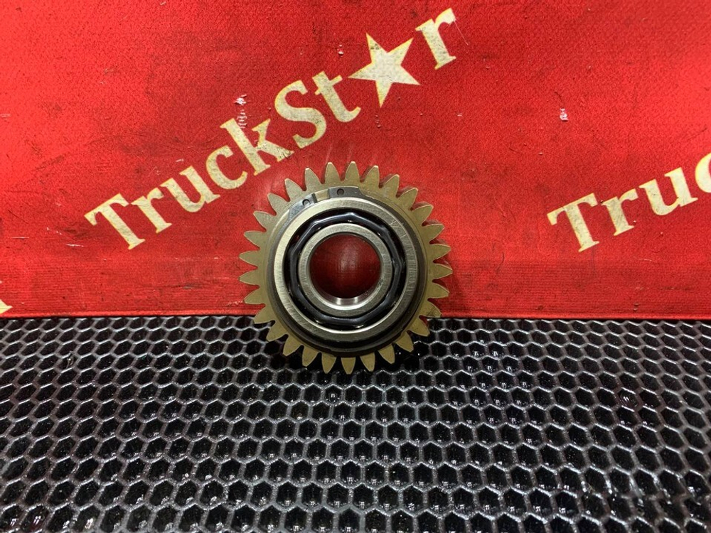 Шестерня промежуточная