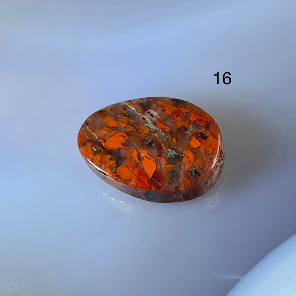 53881 Яшма брекчиевая Бусина витая 11*16мм-8