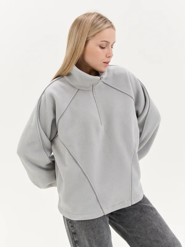 Олимпийка с контрастными окантовками и утяжкой 