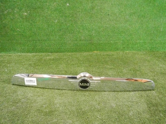 Накладка крышки багаж. Mini Countryman F60 (16-23)