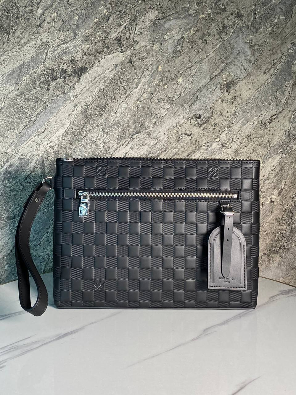 Клатч Louis Vuitton