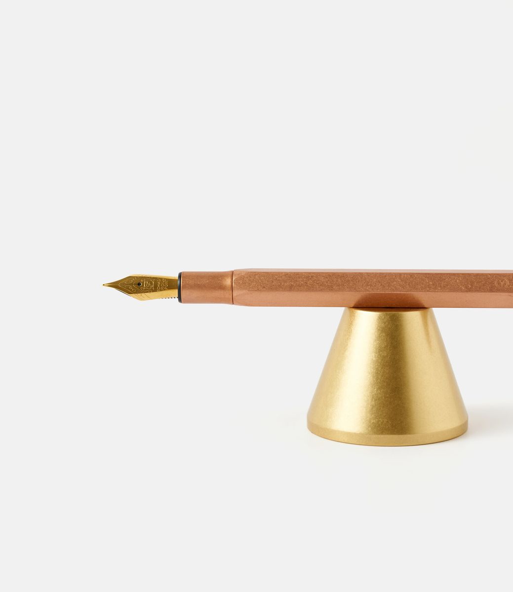 Ystudio Classic Desk Copper — перьевая настольная ручка