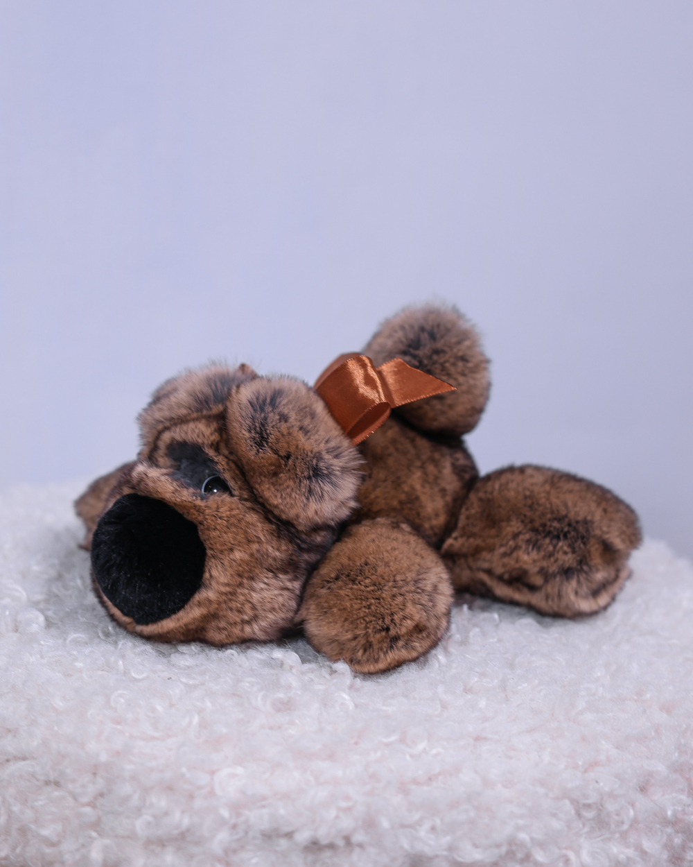 Собака Шанель маленькая (коричневая)