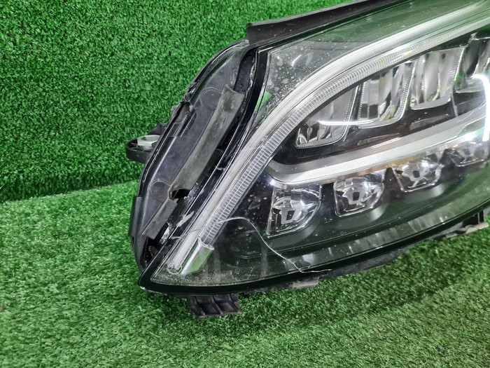 Фара левая Mercedes C w205 (2018-2023) LED